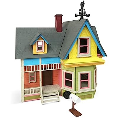 Funko Pop Town Pixar Kevin with Up House 2019 Limited Edition