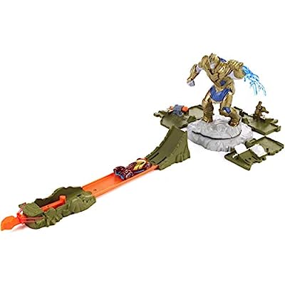 Hot Wheels Pista Avengers Vs Thanos Showdown Infinity War