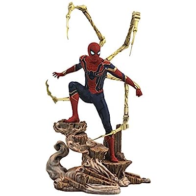 DIAMOND SELECT Marvel Gallery Infinity War Spiderman