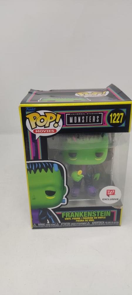 Funko Pop Frankenstein Blacklight caja con detalles