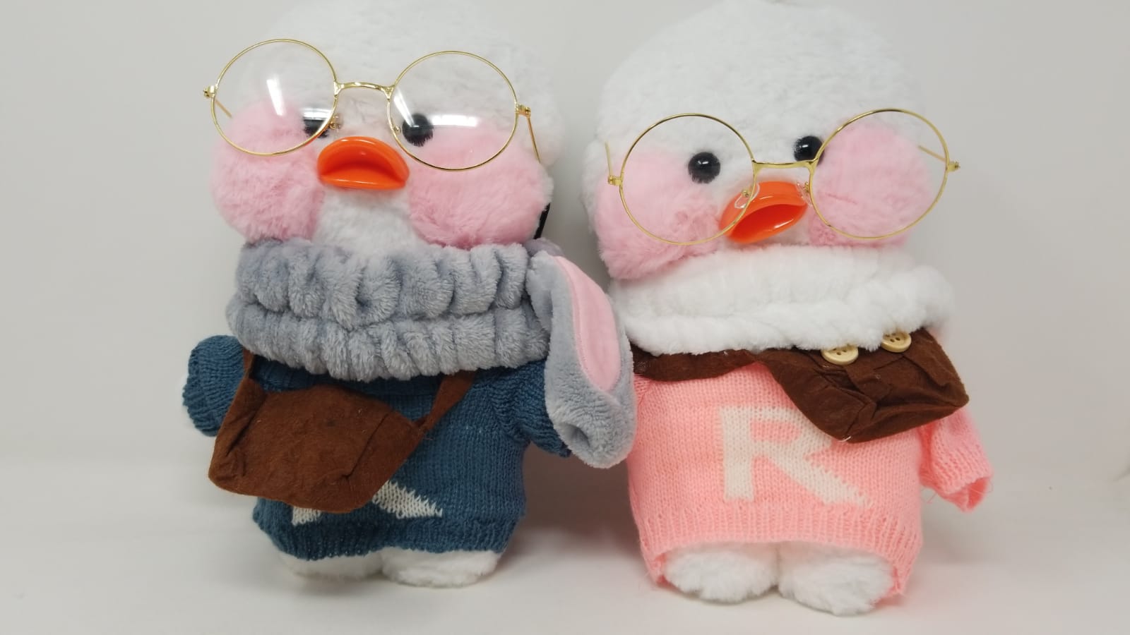 Peluche Pato Fan Fan