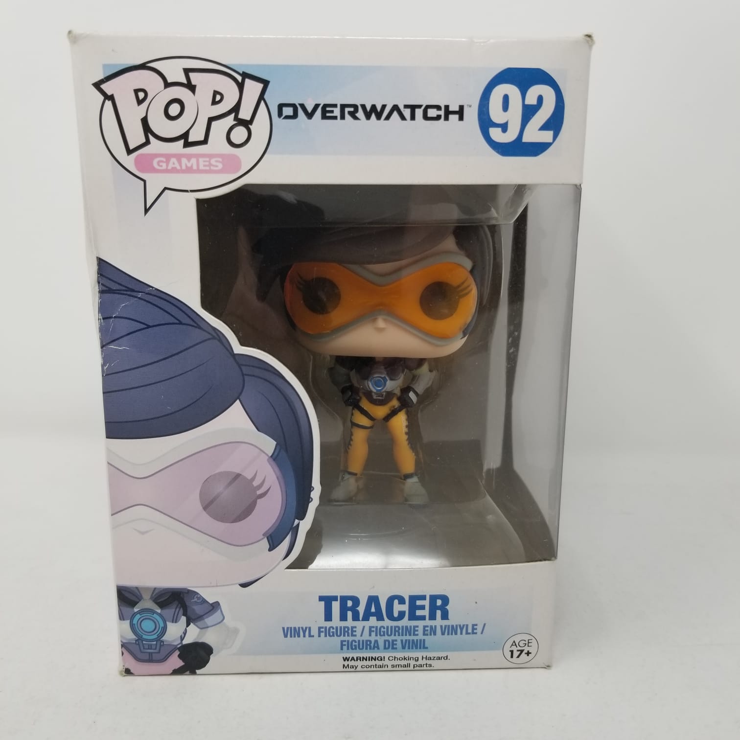 Funko Pop Overwatch  Tracer Caja descolorida