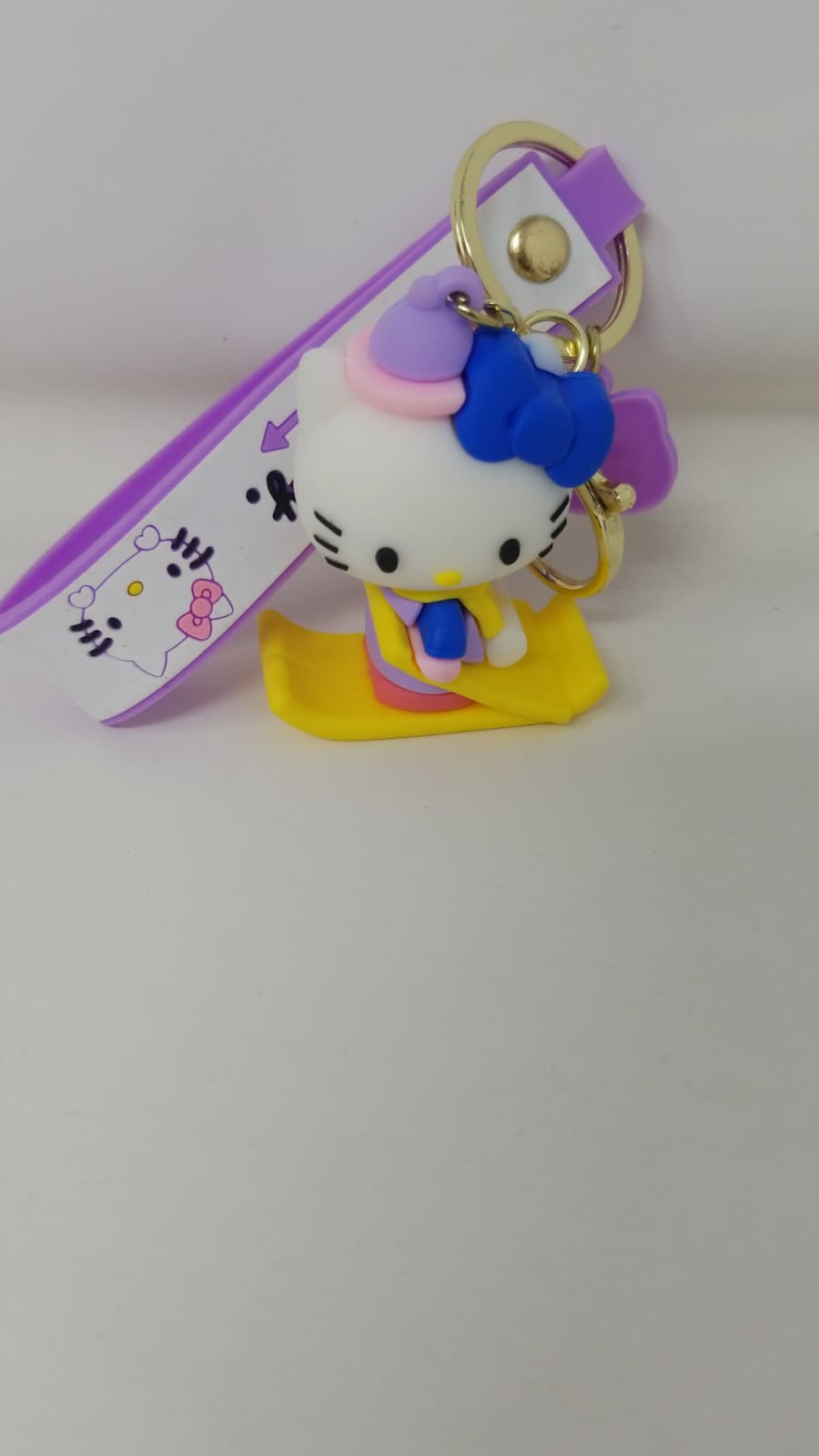 Llavero Goma Hello Kitty  Con Base Amarilla