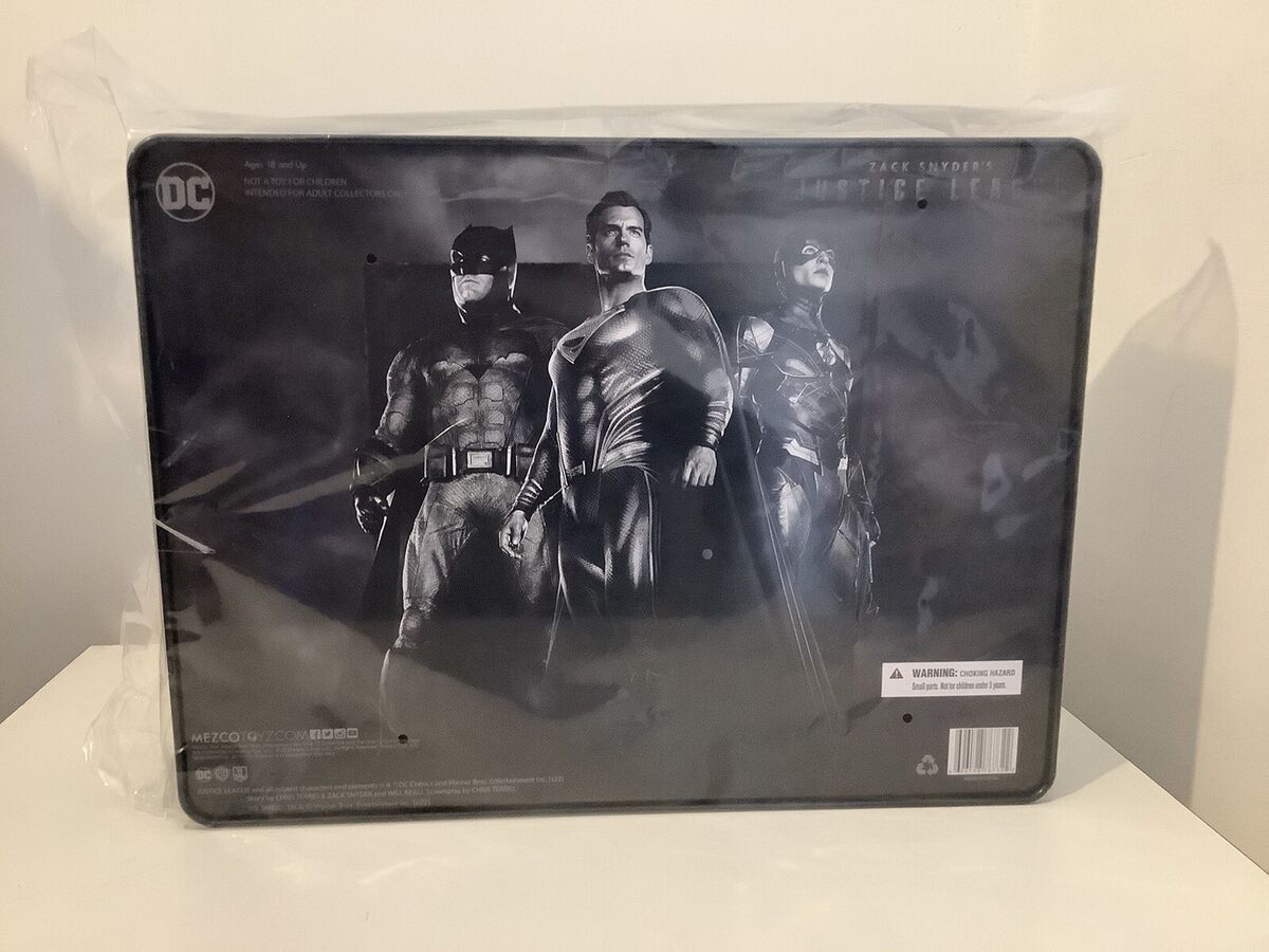 Mezco Zack Snyder Justice League One:12 Deluxe Steel Box Set