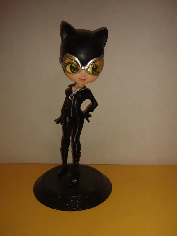 Figura Simil Catwoman