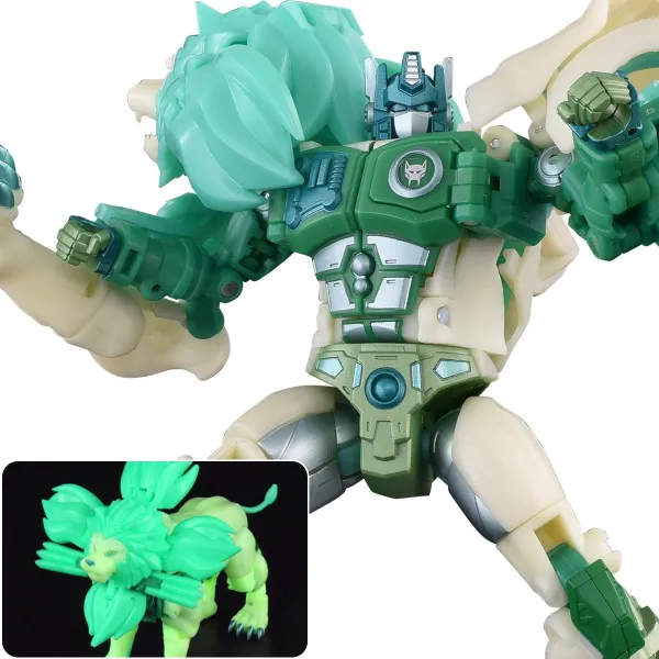 Transformers New Legends NL-01 Glow-in-the-Dark Green Lio Convoy